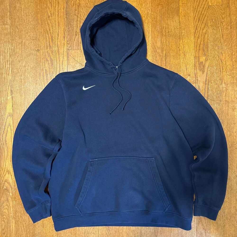 Nike Men's Navy Hoodie